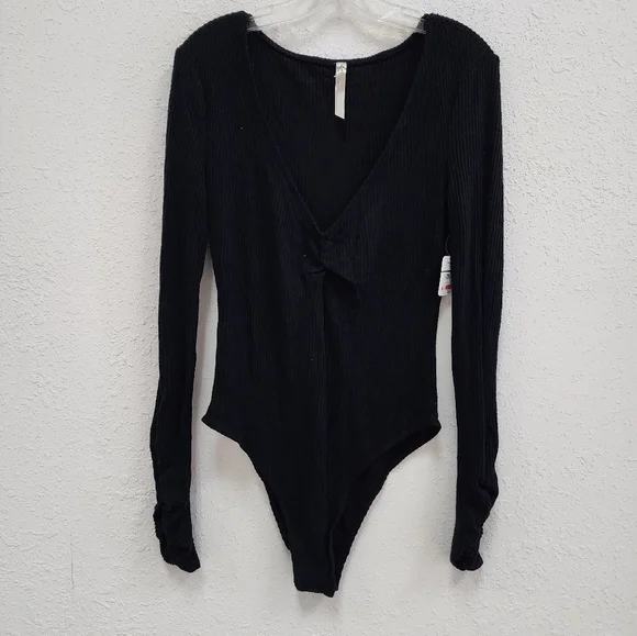 NEW! FREE PEOPLE Blouse black Large - Picture 6 of 6